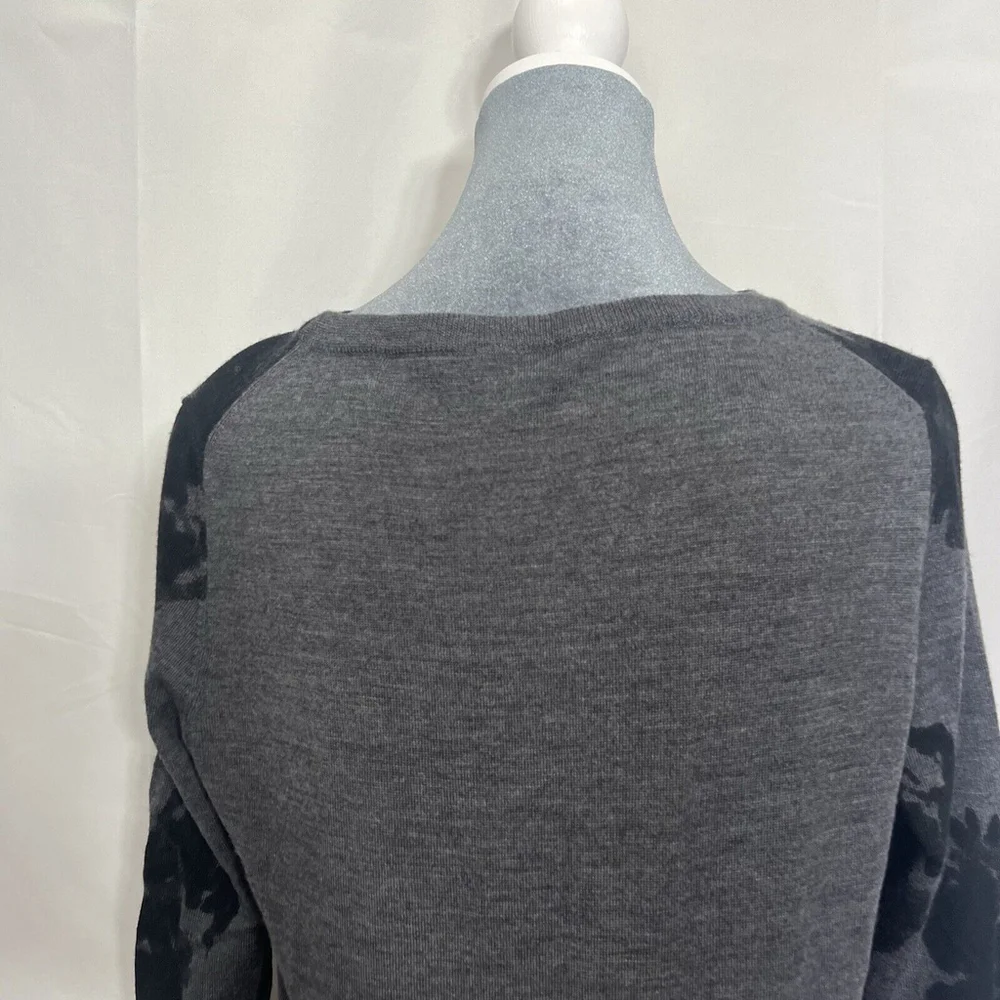 Talbots Size Mp Gray Black Floral Print Merino Wool 3/4 Sleeve Cardigan Sweater